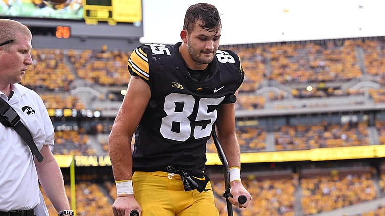 Sep 16, 2023; Iowa City, Iowa, USA; Iowa Hawkeyes tight end Luke Lachey (85) comes off the field after an injury during the first quarter against the Western Michigan Broncos at Kinnick Stadium. Mandatory Credit: Jeffrey Becker-USA TODAY Sports