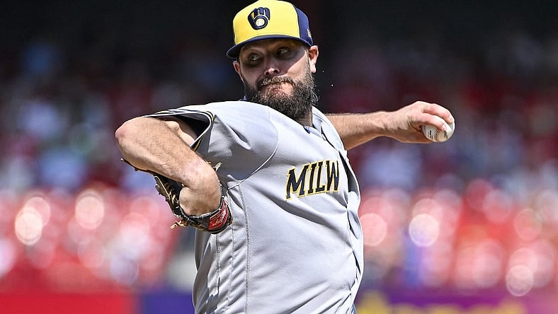 Sep 21, 2023; St. Louis, Missouri, USA;  Milwaukee Brewers starting pitcher Wade Miley (20) pitches against the St. Louis Cardinals during the fourth inning at Busch Stadium. Mandatory Credit: Jeff Curry-USA TODAY Sports
