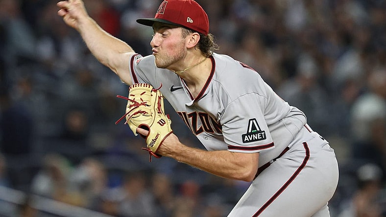Sep 22, 2023; Bronx, New York, USA; Arizona Diamondbacks starting pitcher Brandon Pfaadt (32) delivers a pitch during the third inning against the New York Yankees at Yankee Stadium. Mandatory Credit: Vincent Carchietta-USA TODAY Sports