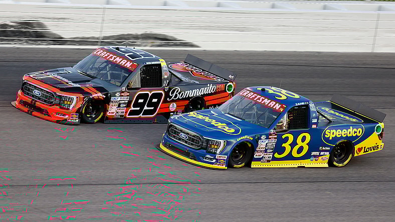 NASCAR: Truck Series Heart of America 200