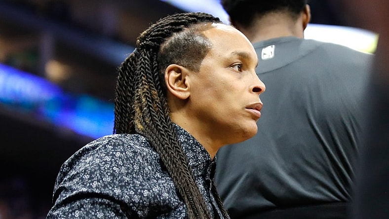 Jan 4, 2020; Sacramento, California, USA; New Orleans Pelicans two-way player development coach Teresa Weatherspoon stands in front of the bench during the second quarter against the Sacramento Kings at Golden 1 Center. Mandatory Credit: Darren Yamashita-USA TODAY Sports