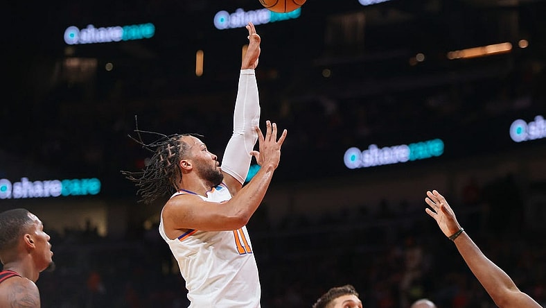 Oct 27, 2023; Atlanta, Georgia, USA; New York Knicks guard Jalen Brunson (11) shoots against the Atlanta Hawks in the first quarter at State Farm Arena. Mandatory Credit: Brett Davis-USA TODAY Sports