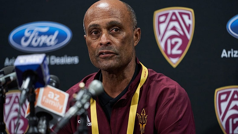 Mar 3, 2022; Tempe, Arizona, USA; Arizona State University athletic director Ray Anderson introduces ASU Women   s Basketball head coach Charli Turner Thorne at Desert Financial Arena.

Charli Turner Thorne Retirement