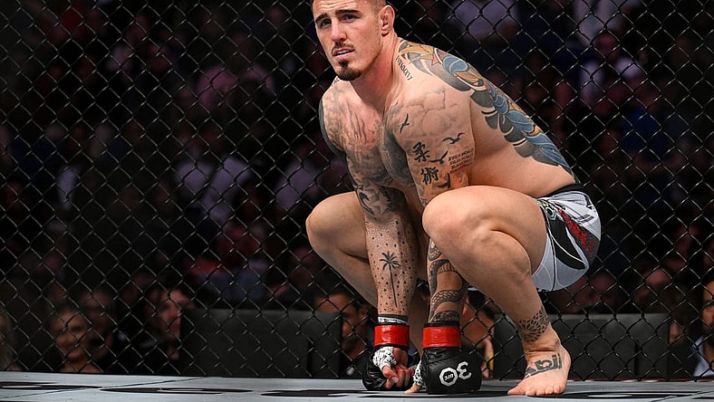 Jul 22, 2023; London, UNITED KINGDOM; Tom Aspinall (red gloves) prior to the fight against Marcin Tybura (blue gloves) during UFC Fight Night at O2 Arena. Mandatory Credit: Per Haljestam-USA TODAY Sports