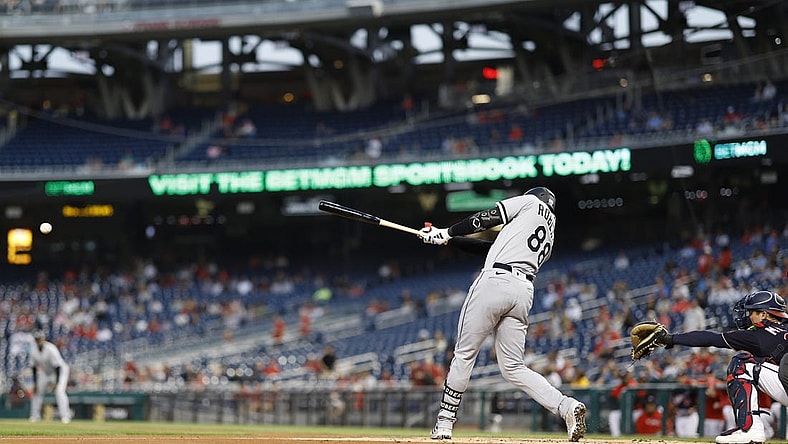 Chicago White Sox center fielder Luis Robert Jr. (88) is no longer considered off-limits in trade talks. Mandatory Credit: Geoff Burke-USA TODAY Sports