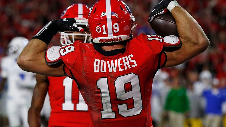 Georgia tight end Brock Bowers (19) celebrates after scoring a touchdown against Kentucky in Athens, Ga., on Saturday, Oct. 7, 2023.
