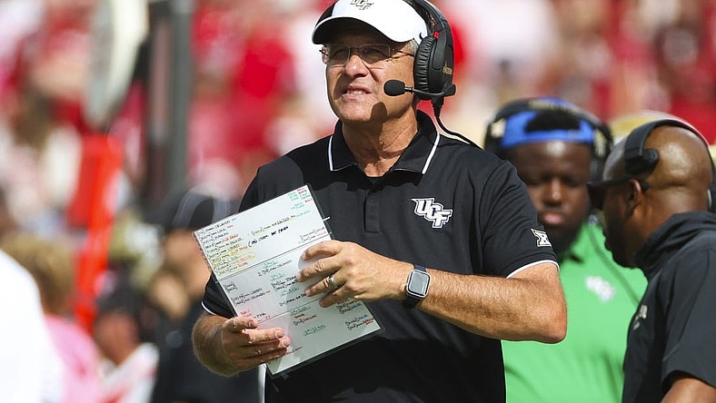 Oct 21, 2023; Norman, Oklahoma, USA;  UCF Knights head coach Gus Malzahn during the game against the Oklahoma Sooners at Gaylord Family-Oklahoma Memorial Stadium. Mandatory Credit: Kevin Jairaj-USA TODAY Sports