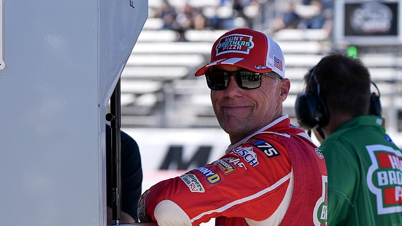 Oct 28, 2023; Martinsville, Virginia, USA; NASCAR Cup Series driver Kevin Harvick (4) during practice at Martinsville Speedway. Mandatory Credit: David Yeazell-USA TODAY Sports