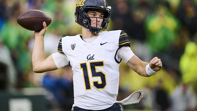 Nov 4, 2023; Eugene, Oregon, USA; California Golden Bears quarterback Fernando Mendoza (15) throws the ball during the second half against the Oregon Ducks at Autzen Stadium. Mandatory Credit: Troy Wayrynen-USA TODAY Sports