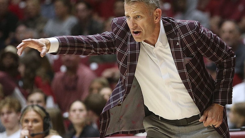 Nov 6, 2023; Tuscaloosa, Alabama, USA;  Alabama head coach Nate Oats directs the Crimson Tide as they play Morehead State in the game at Coleman Coliseum. Mandatory Credit: Gary Cosby Jr.-USA TODAY Sports