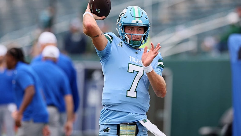 Tulane Green Wave quarterback Michael Pratt (7) warms up before their game against the Tulsa Golden Hurricanes at Yulman Stadium. Mandatory Credit: Matthew Dobbins-USA TODAY Sports