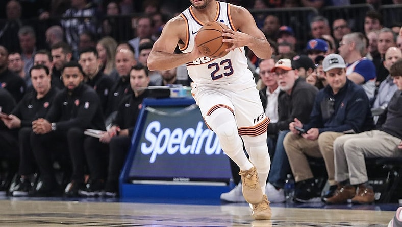 Nov 26, 2023; New York, New York, USA; Phoenix Suns guard Eric Gordon (23) looks to make a pass in the first quarter against the New York Knicks at Madison Square Garden. Mandatory Credit: Wendell Cruz-USA TODAY Sports