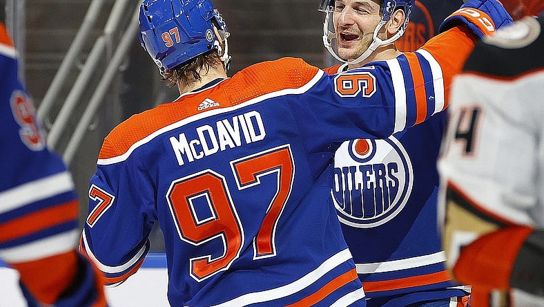 Nov 26, 2023; Edmonton, Alberta, CAN; The Edmonton Oilers celebrate a goal scored by forward Zach Hyman (18) during the first period against the Anaheim Ducks at Rogers Place. Mandatory Credit: Perry Nelson-USA TODAY Sports