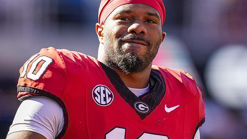 Nov 4, 2023; Athens, Georgia, USA; Georgia Bulldogs linebacker Jamon Dumas-Johnson (10) on the field during the game against the Missouri Tigers during the first half at Sanford Stadium. Mandatory Credit: Dale Zanine-USA TODAY Sports