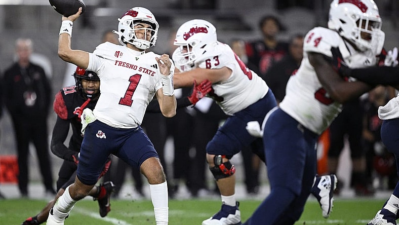 Nov 25, 2023; San Diego, California, USA; Fresno State Bulldogs quarterback Mikey Keene (1) throws a pass against the San Diego State Aztecs during the first half at Snapdragon Stadium. Mandatory Credit: Orlando Ramirez-USA TODAY Sports