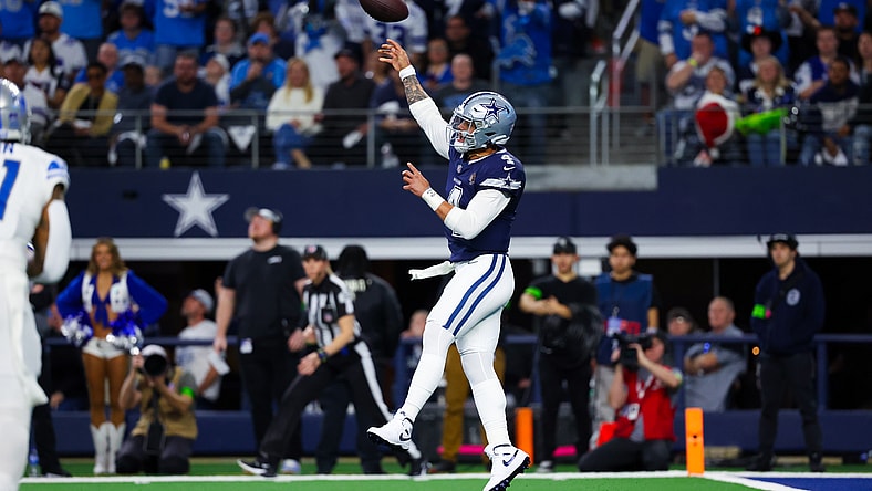 NFL: Detroit Lions at Dallas Cowboys