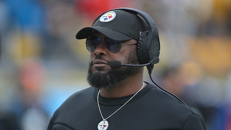 Pittsburgh Steelers head coach Mike Tomlin