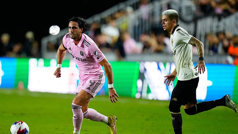 Jan 21, 2023; Fort Lauderdale, FL, USA; Inter Miami CF forward Leonardo Campana (9) dribbles past Vasco da Gama midfielder Gabriel Pec (11) during the first half at DRV PNK Stadium. Mandatory Credit: Rich Storry-USA TODAY Sports