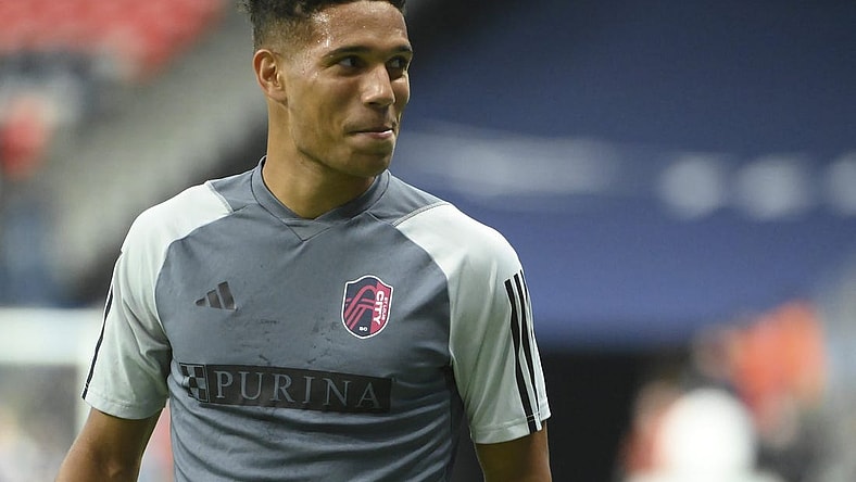 Oct 4, 2023; Vancouver, British Columbia, CAN;  St. Louis City SC forward Nicholas Gioacchini (11) during warm ups prior to the game against the Vancouver Whitecaps FC at BC Place. Mandatory Credit: Anne-Marie Sorvin-USA TODAY Sports