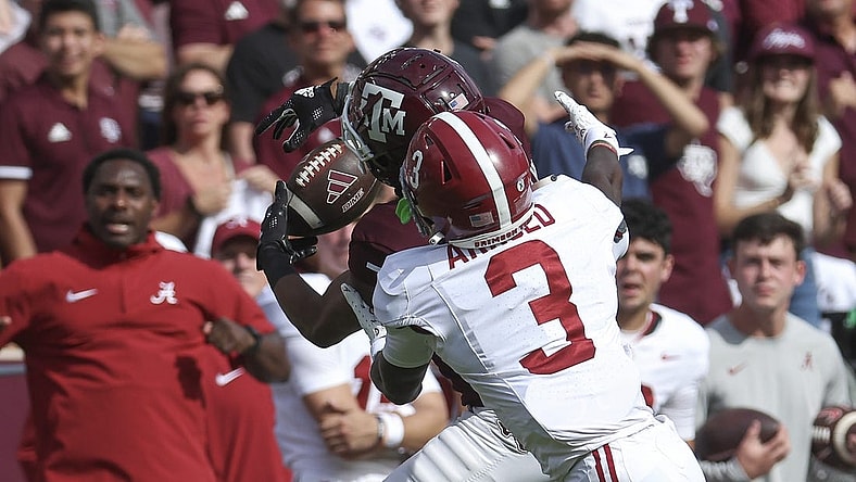 Alabama Crimson Tide defensive back Terrion Arnold (3) officially entered the 2024 NFL Draft. Mandatory Credit: Troy Taormina-USA TODAY Sports