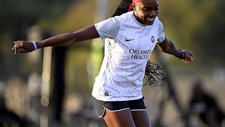 Nov 10, 2023; Del Mar, California, USA; Orlando Pride forward Messiah Bright in the NWSL Skills Challenge presented by CarMax at Surf Sports Park. Mandatory Credit: Orlando Ramirez-USA TODAY Sports