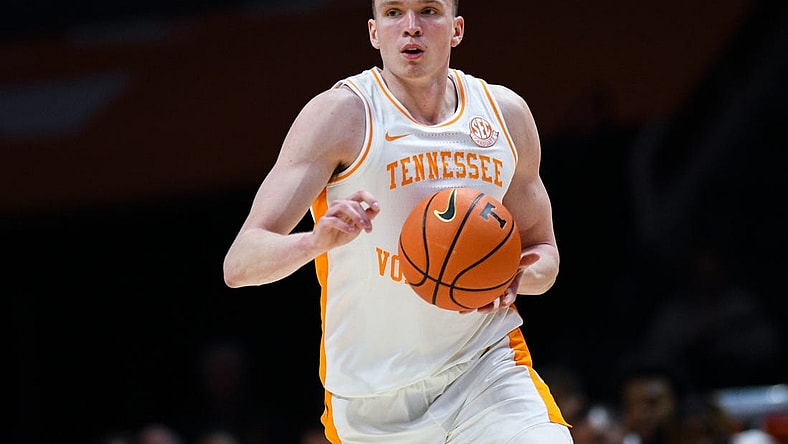 Tennessee guard Dalton Knecht (3) dribbles the ball during an NCAA college basketball game between Tennessee and Tarleton State at Thompson-Boling Arena at Food City Center, Thursday, Dec. 21, 2023.