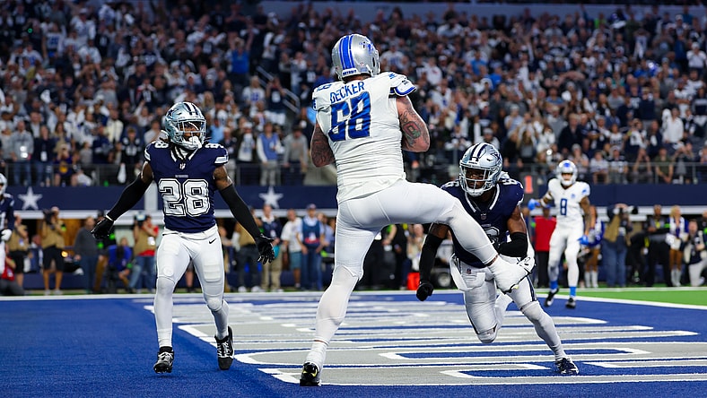 NFL: Detroit Lions at Dallas Cowboys