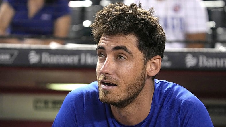 Sep 15, 2023; Phoenix, Arizona, USA; Chicago Cubs center fielder Cody Bellinger (24) gets ready for a game against the Arizona Diamondbacks at Chase Field. Mandatory Credit: Rick Scuteri-USA TODAY Sports