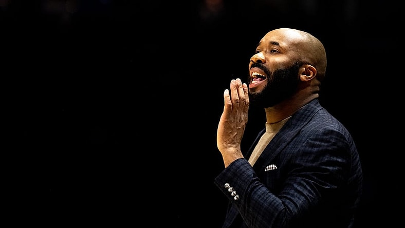 Villanova Wildcats head coach Kyle Neptune speaks to his players in the first half of the NCAA basketball game between Xavier Musketeers and Villanova Wildcats at the Cintas Center in Cincinnati on Wednesday, Feb. 7, 2024.