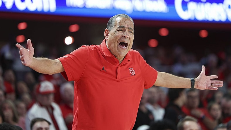 Feb 17, 2024; Houston, Texas, USA; Houston Cougars head coach Kelvin Sampson reacts during the first half against the Texas Longhorns at Fertitta Center. Mandatory Credit: Troy Taormina-USA TODAY Sports