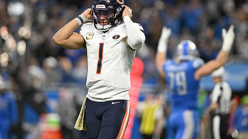 Chicago Bears quarterback Justin Fields