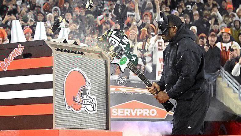 Cleveland Browns running back Nick Chubb