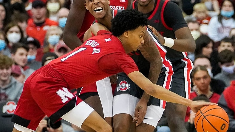 Tue., Mar. 1, 2022; Columbus, Ohio, USA; Nebraska Cornhuskers guard Alonzo Verge Jr. (1) collides with Ohio State Buckeyes guard Eugene Brown III (3) as he drives to the basket during the first half of a NCAA Division I men s basketball game between the Ohio State Buckeyes and the Nebraska Cornhuskers at Value City Arena.
Sports Mbk Nebraska Cornhuskers At Ohio State Buckeyes