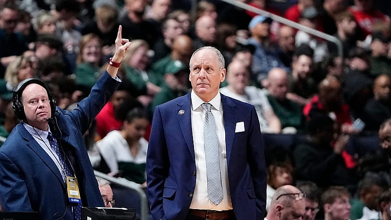 Vermont Catamounts head coach John Becker looks off with concern during the first round of the NCAA men's basketball tournament against the Marquette Golden Eagles at Nationwide Arena.

Syndication The Columbus Dispatch