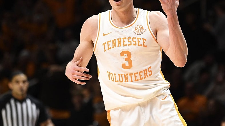 Tennessee's Dalton Knecht (3) reacts after scoring in the NCAA basketball game against Florida on Tuesday, January 16, 2024 in Knoxville, Tenn.