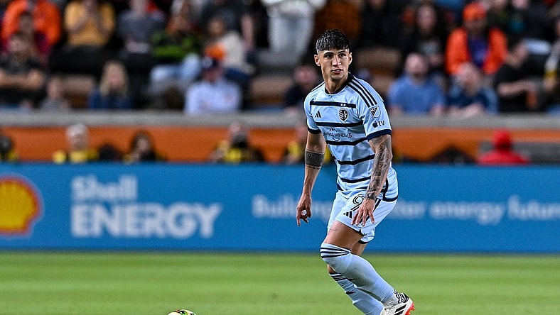Feb 24, 2024; Houston, Texas, USA; Sporting Kansas City forward Alan Pulido (9) controls the ball during the first half against Houston Dynamo FC at Shell Energy Stadium. Mandatory Credit: Maria Lysaker-USA TODAY Sports