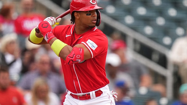 Cincinnati Reds right fielder Jose Barrero (2) at bat in the second inning during a MLB spring training baseball game against the Seattle Mariners, Monday, Feb. 26, 2024, at Goodyear Ballpark in Goodyear, Ariz.