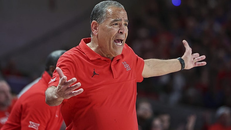 Mar 9, 2024; Houston, Texas, USA; Houston Cougars head coach Kelvin Sampson reacts during the first half against the Kansas Jayhawks at Fertitta Center. Mandatory Credit: Troy Taormina-USA TODAY Sports