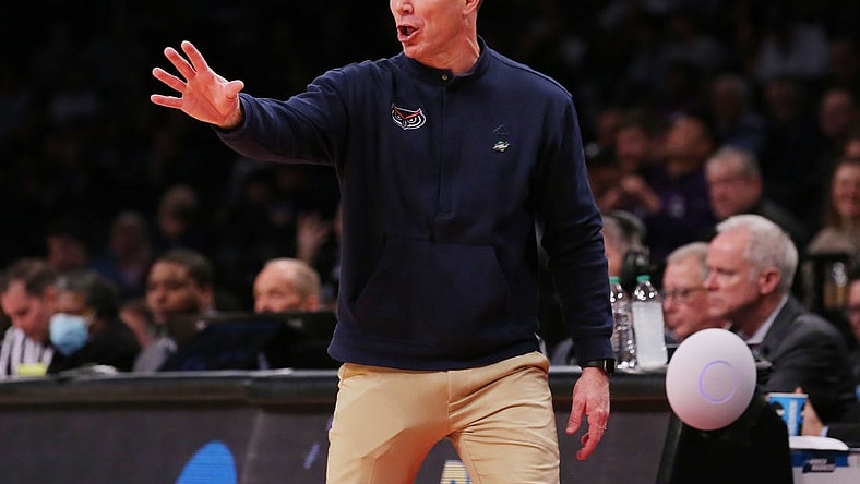 March 22, 2024, Brooklyn, NY, USA;  Florida Atlantic Owls head coach Dusty May reacts against the Northwestern Wildcats in the first round of the 2024 NCAA Tournament at the Barclays Center. Mandatory Credit: Brad Penner-USA TODAY Sports
