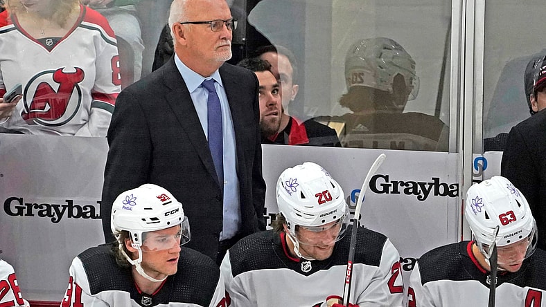 NHL: New Jersey Devils at Chicago Blackhawks