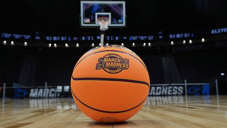 College basketball games today