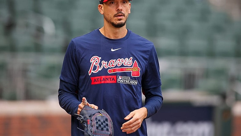 Oct 6, 2023; Atlanta, GA, USA; Atlanta Braves starting pitcher Charlie Morton (50) during a workout before the NLDS against the Philadelphia Phillies at Truist Park. Mandatory Credit: Brett Davis-USA TODAY Sports