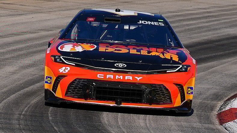 NASCAR: Cup Practice & Qualifying