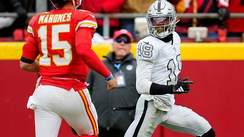 Raiders Chiefs Black Friday