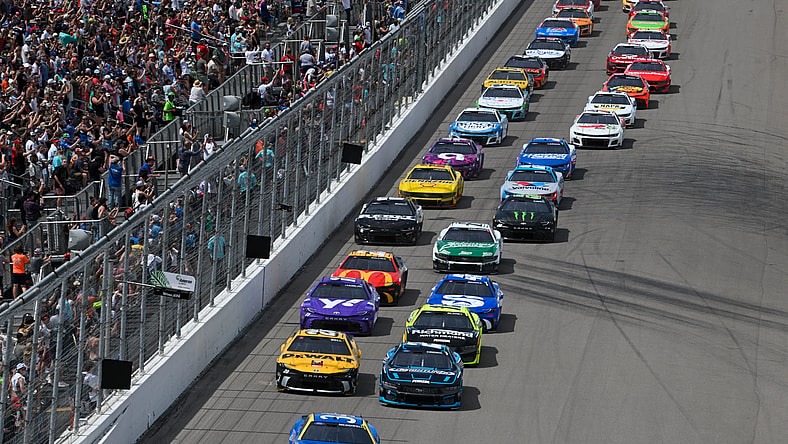 NASCAR: Enjoy Illinois 300 presented by TicketSmarter