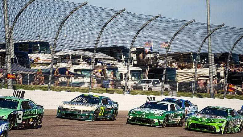 Syndication: The Des Moines Register