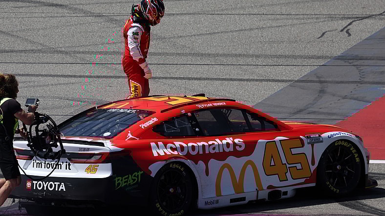 NASCAR: FireKeepers 400