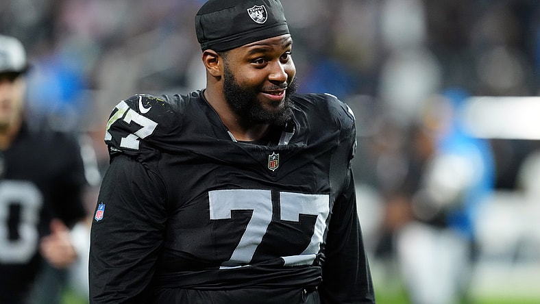 Las Vegas Raiders positon battles