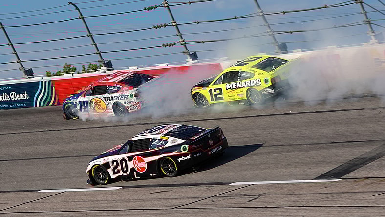 NASCAR: Cook Out Southern 500