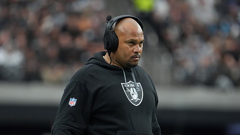 raiders antonio pierce